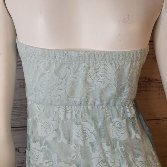 Woman's High-Low Ardene Green Lace Dress. - Picture 7 of 12